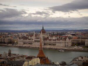 Budapest, Hungarian Parliament Building, Kossuth Lajos tér,